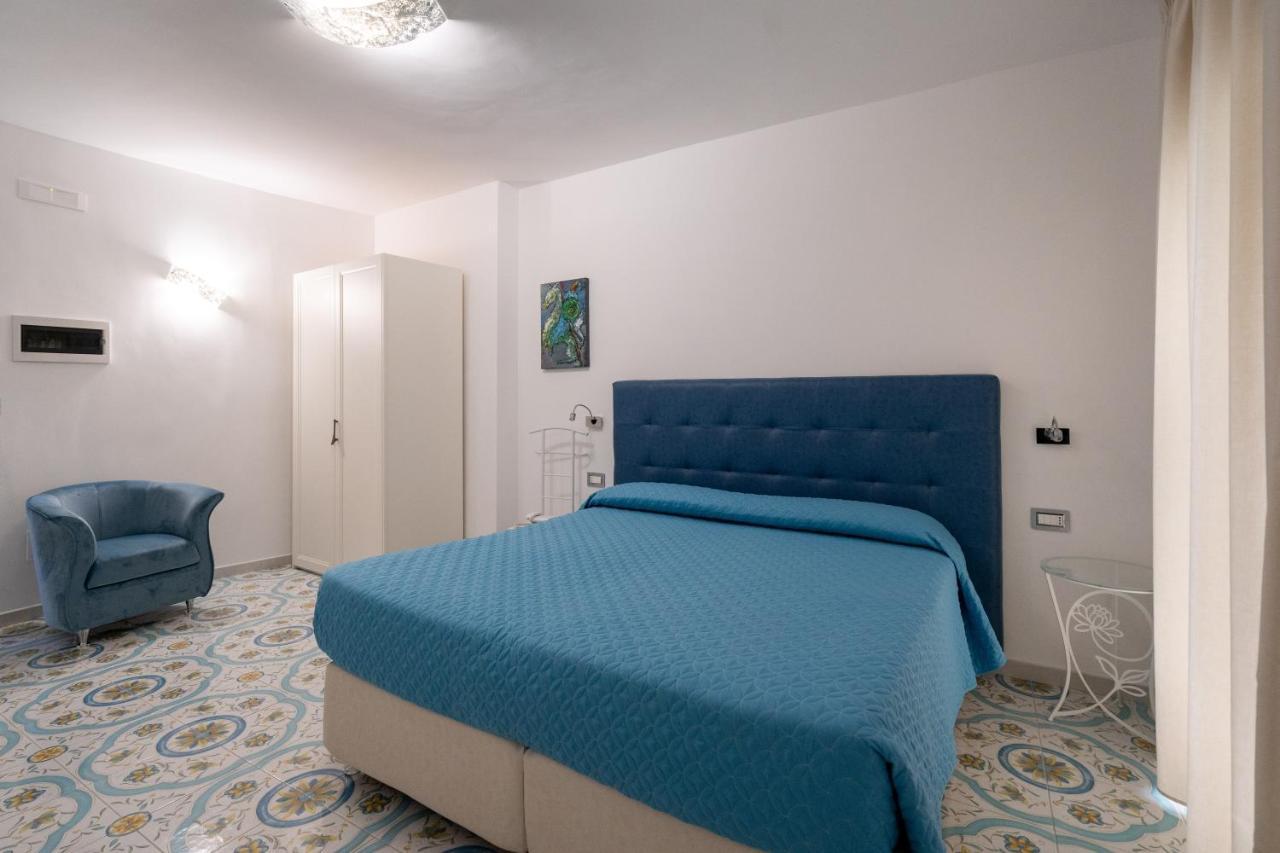 Park Hotel Villa Maria San Menaio Dış mekan fotoğraf