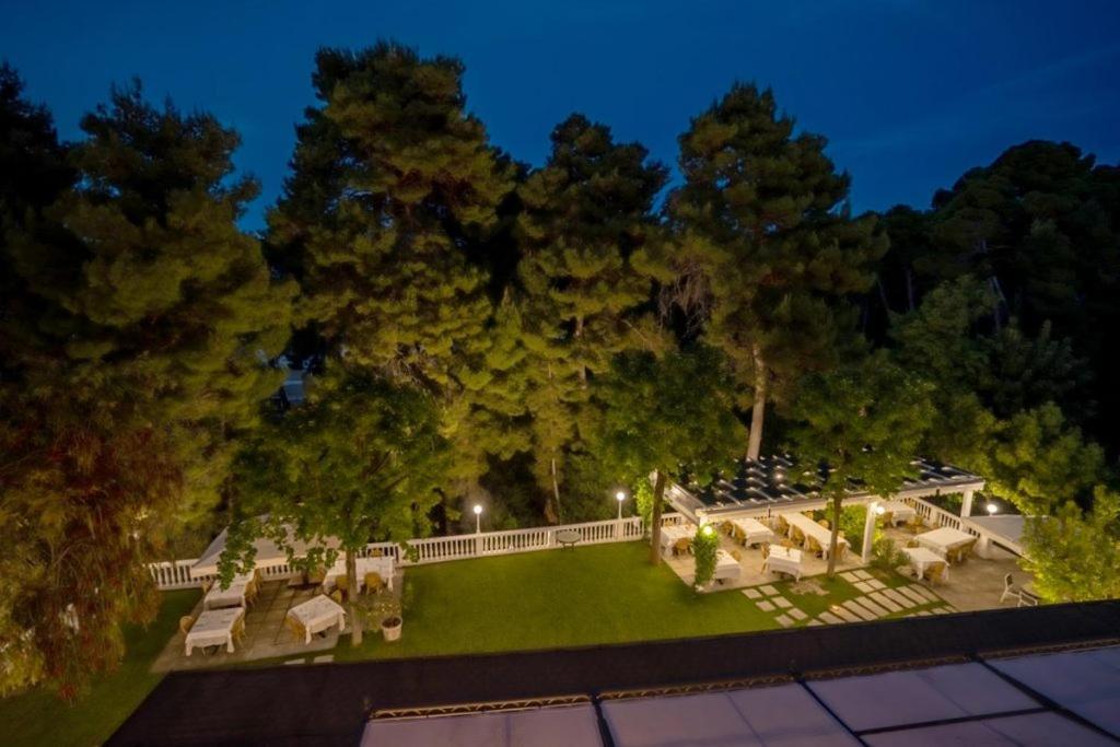 Park Hotel Villa Maria San Menaio Dış mekan fotoğraf